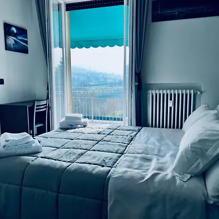 Seven Nights Bed & Breakfast 3*