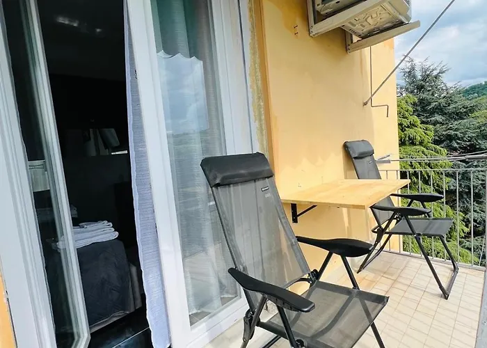 Seven Nights Bologna