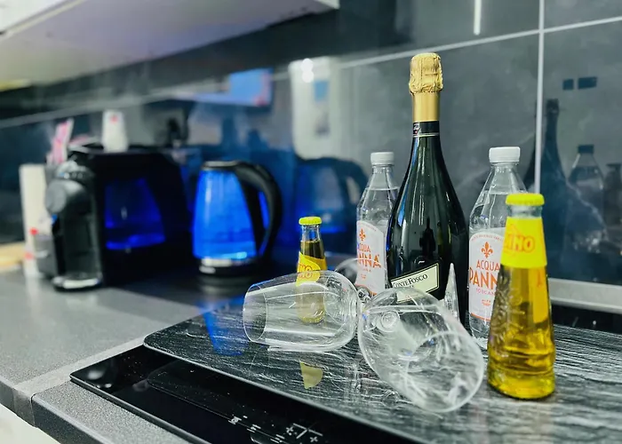 Seven Nights Bed and Breakfast Μπολόνια