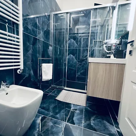 Bed & Breakfast Seven Nights Bologna