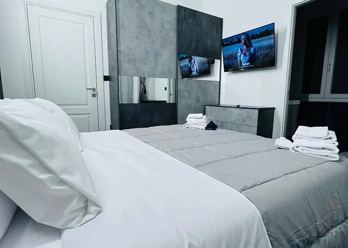 Seven Nights Oda ve Kahvaltı 3*